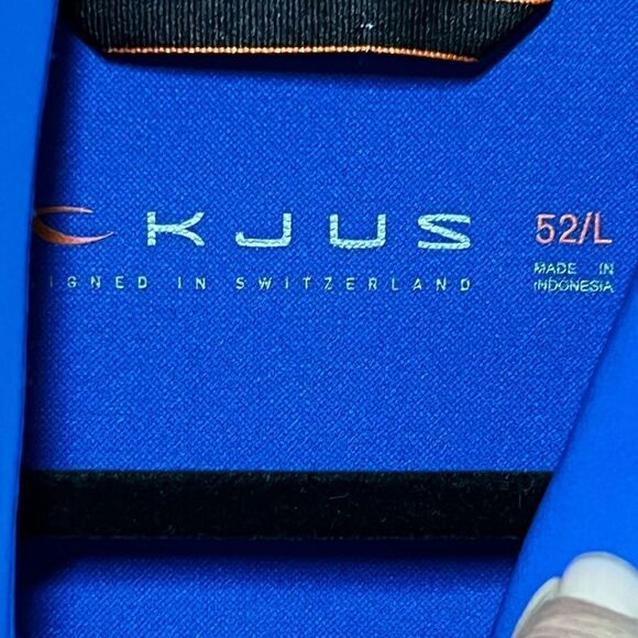 New KJUS Of Switzerland Domus CL Blue Mens Golf Jacket Sz L - Picture 4 of 4